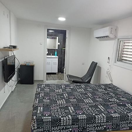 Apartamento שמילה אירוח 1 Arad Exterior foto